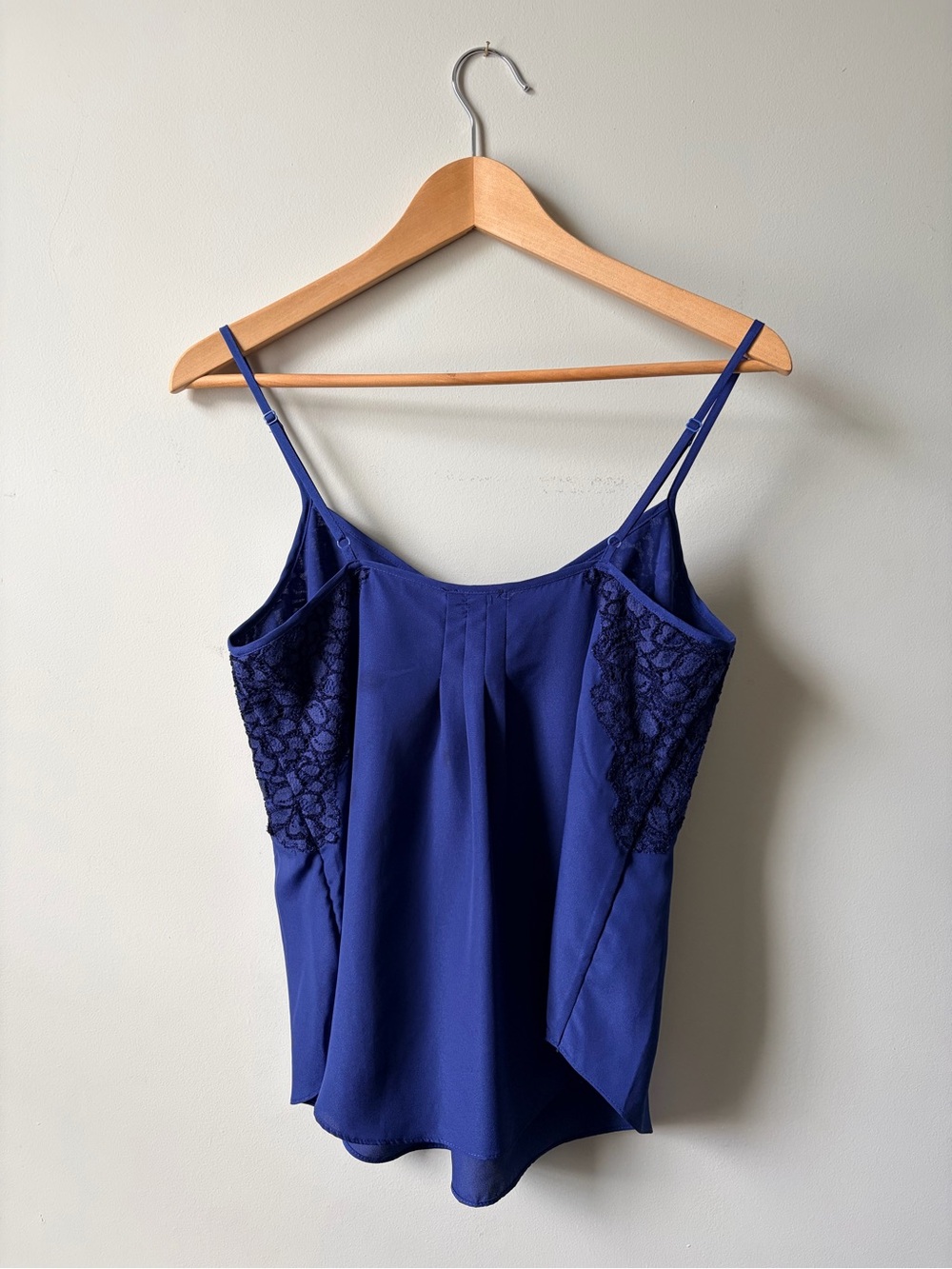 Vintage Aritzia Talula Royal Blue Lace-Trim Cami Top - Picture 2 of 4